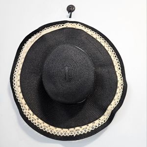 Torrid Floppy Straw Hat - Size US S/M - NWT